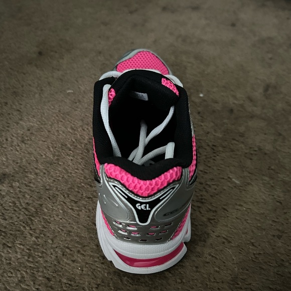 Asics Silver and Pink Athletic Shoes with Cushioned Support - Picture 5 of 6